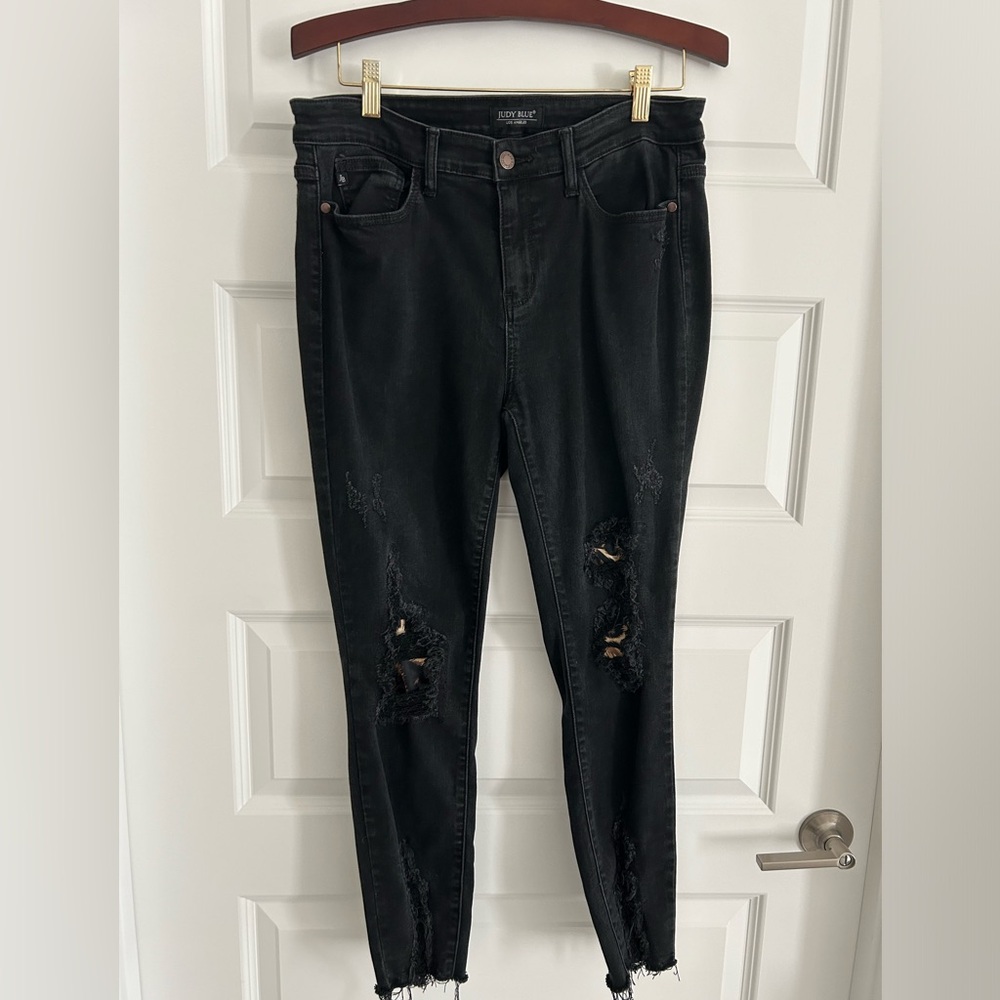 Judy Blue Ripped Skinny Jeans Black Size 13 / 31